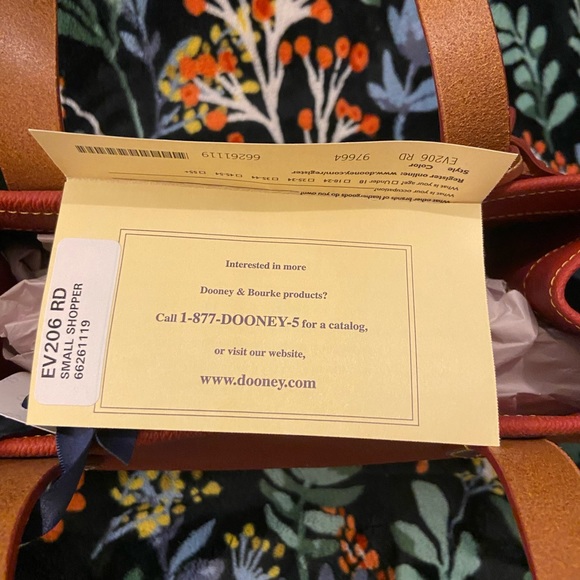 Dooney & Bourke Handbags - Dooney and Bourke small shopper